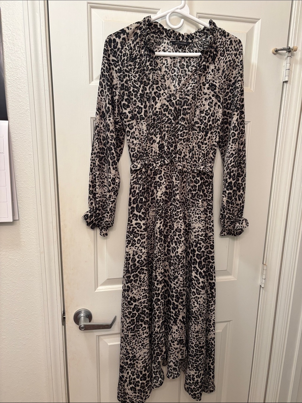 Banana Republic Beige and Black Leopard-Print Long Sleeve Maxi Dress